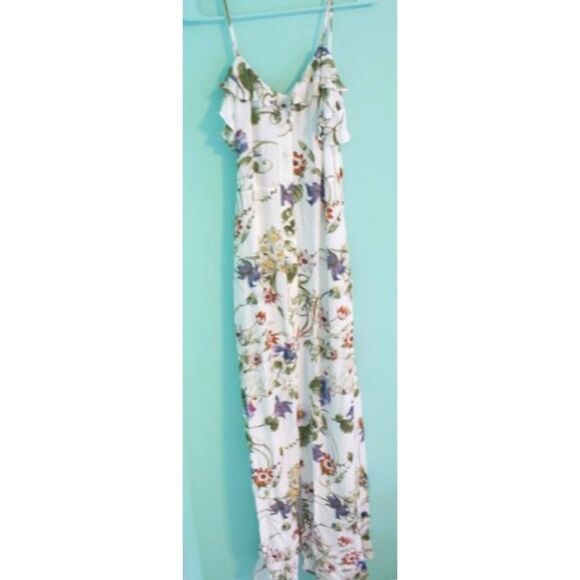 ✨HP✨White Botanical Print Front Ruffle Cami Dress✨ - Picture 7 of 7